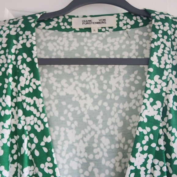 NWT NEW Diana Furstenberg green midi printed wrap dress size XL 100% silk - Picture 11 of 11